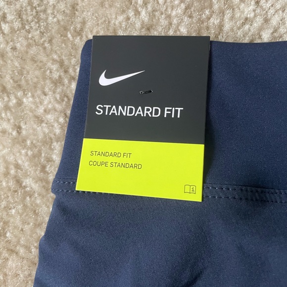 Women’s Golf Skort Nike - Picture 3 of 5